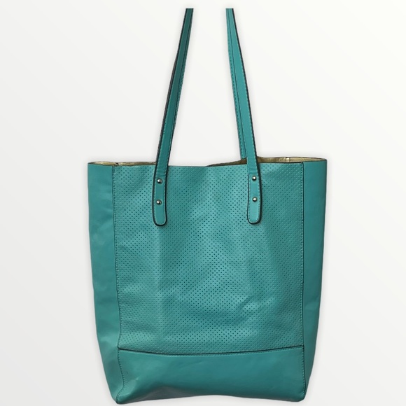 Roots Bag w/ removable clutch! - Picture 5 of 11